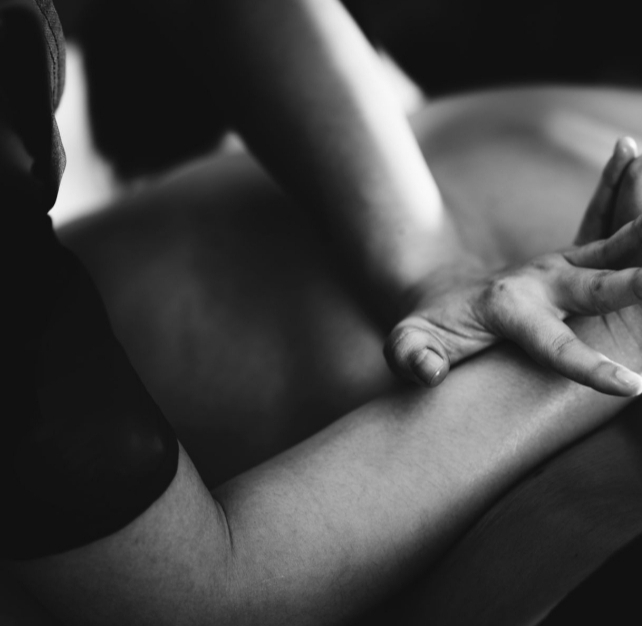 Pressure London Massage · Photos 12