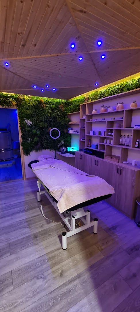 Pressure London Massage · Photos 13